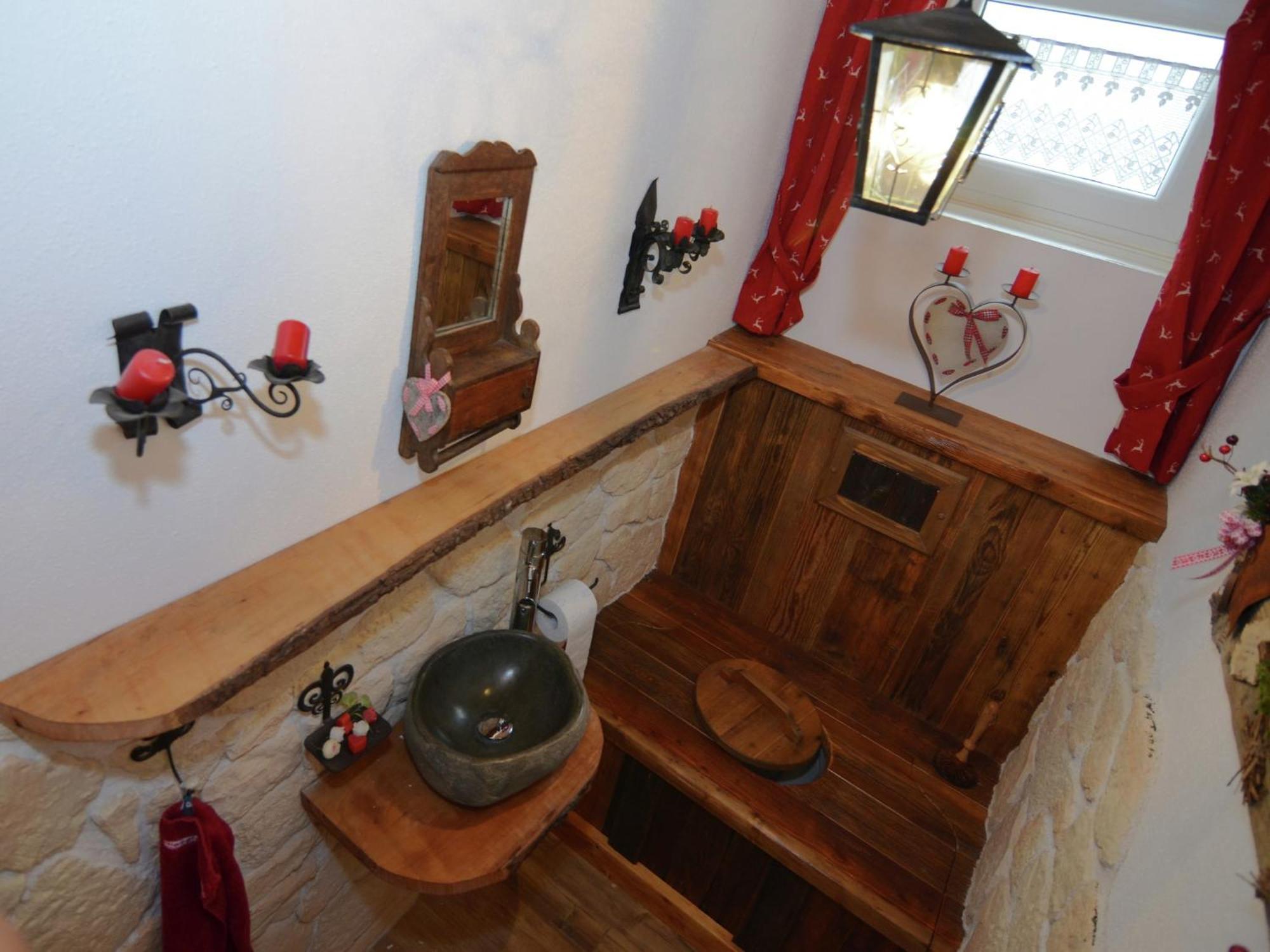 Alluring Holiday Home In Ubersee With Whirlpool Ngoại thất bức ảnh