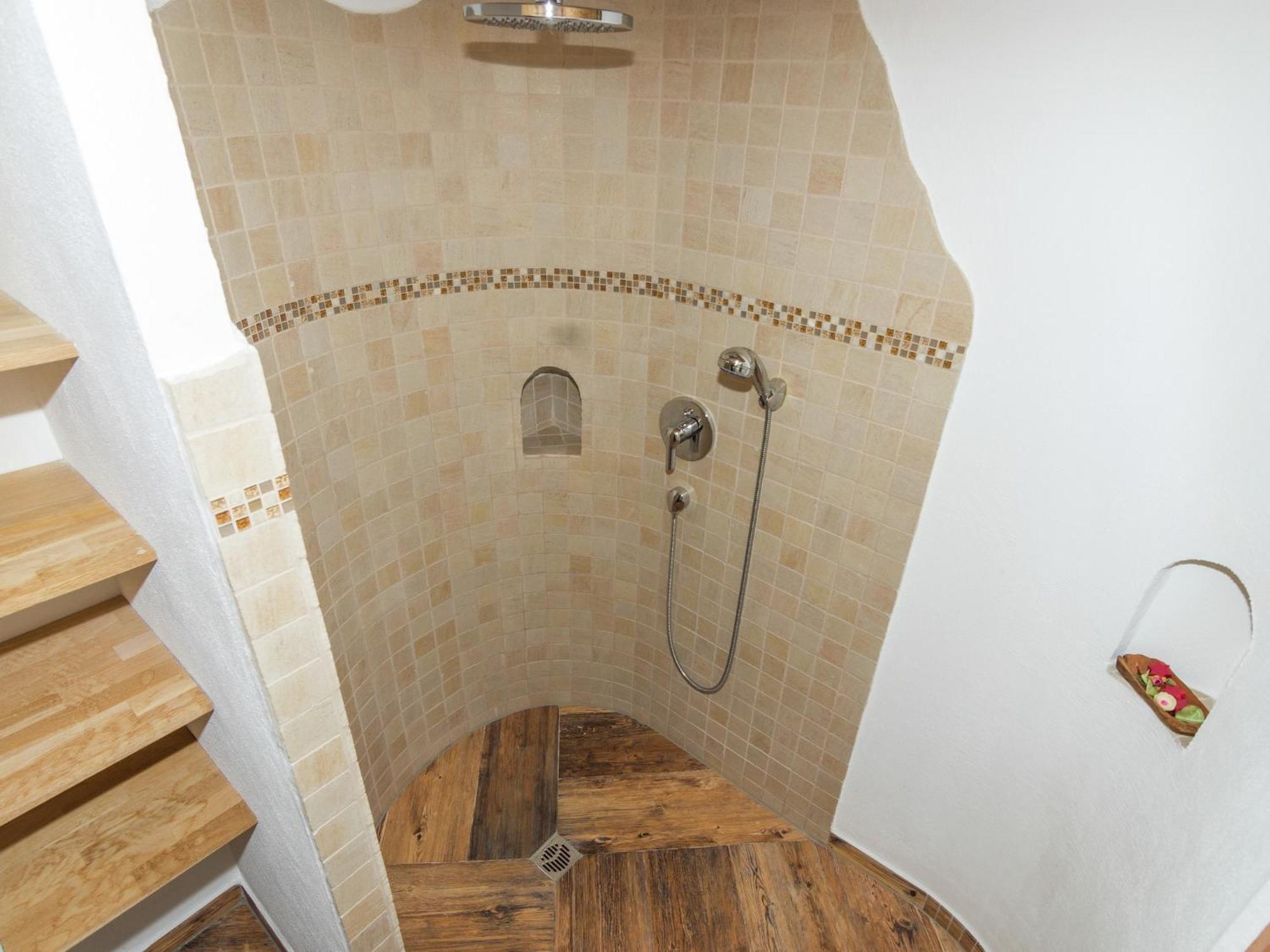 Alluring Holiday Home In Ubersee With Whirlpool Ngoại thất bức ảnh